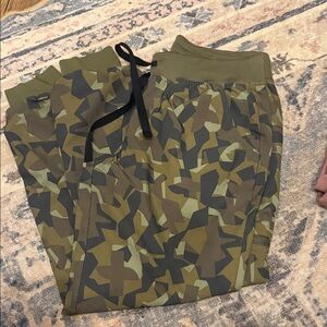 Camouflage FIGS Jogger Pants SP